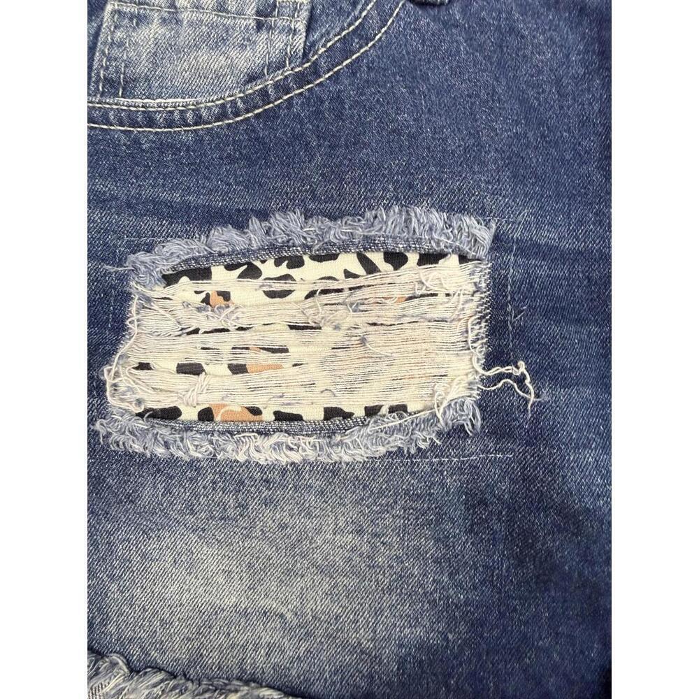 Jean Shorts Womens Large Blue Distressed Cutoff Fringe Hem Animal Print Summer - Picture 2 of 7